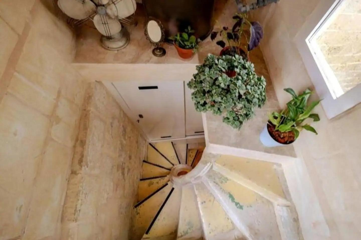 Historic Hideaways - 900 Year Old Converted Studios Victoria Exteriör bild