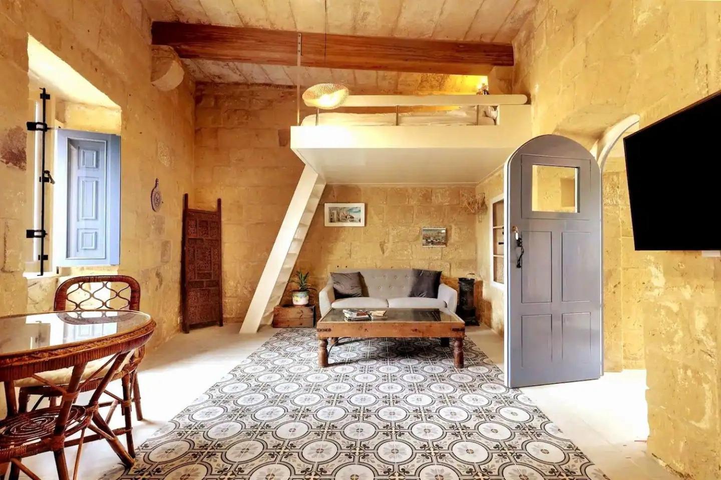 Historic Hideaways - 900 Year Old Converted Studios Victoria Exteriör bild